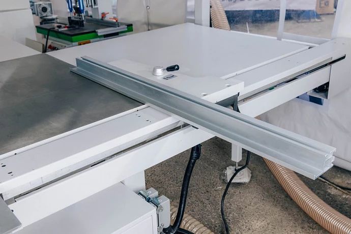 Форматно-раскроечный станок WoodTec PS 45 Digital