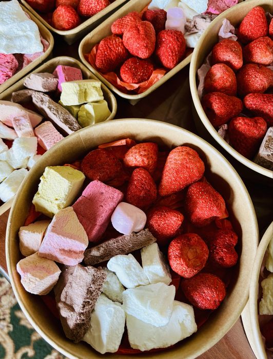 Сублимированный фрукты и морожное