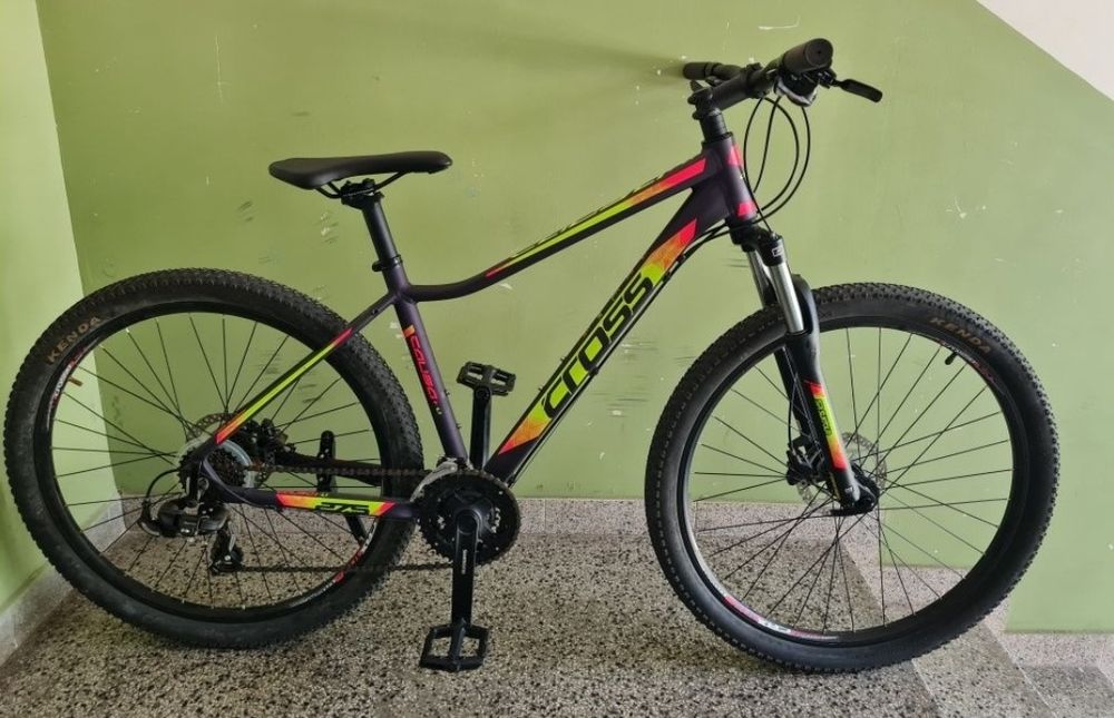 Продавам Cross Causa SL1 алуминиев дамски велосипед/колело