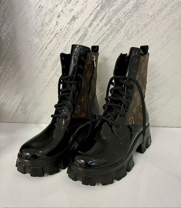 Дамски боти Louis Vuitton