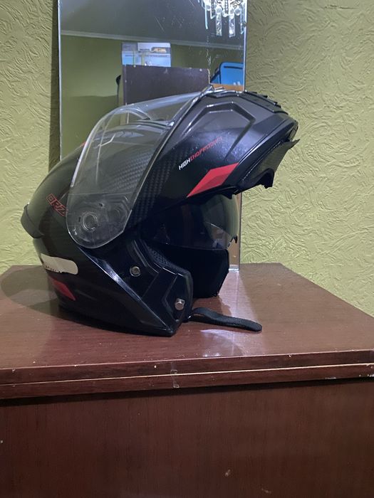 Шлем мотоциклетный