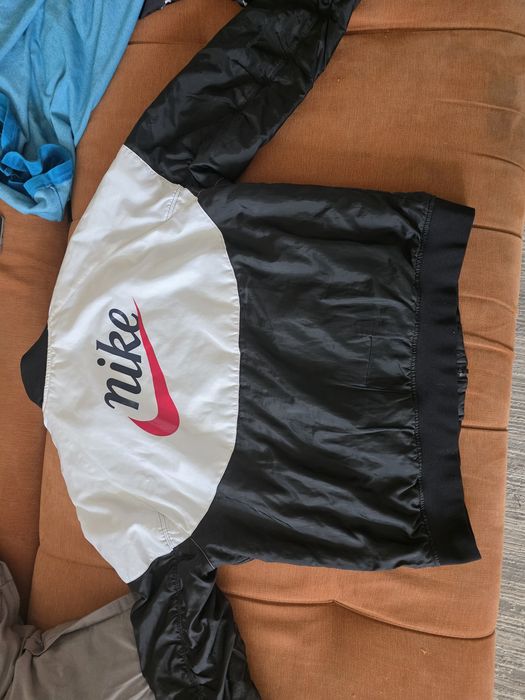 Куртка-бомбер Nike