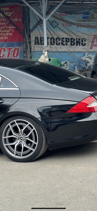 Продам диски оригинал Amg w 213