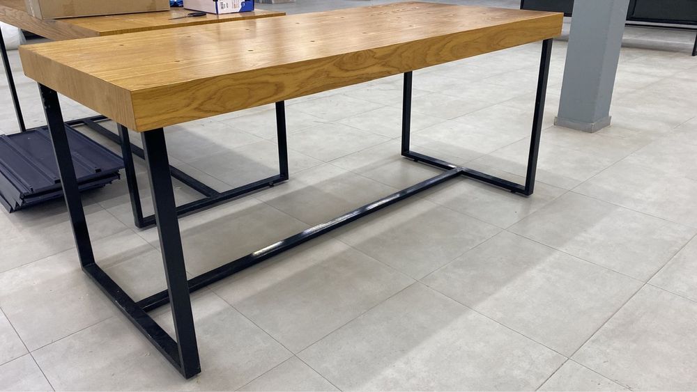 Продам рабочие столы! В хорошем состоянии!