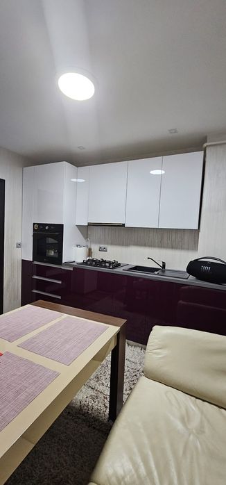 Particular Inchiriez apartament 2 camere Craiova centru