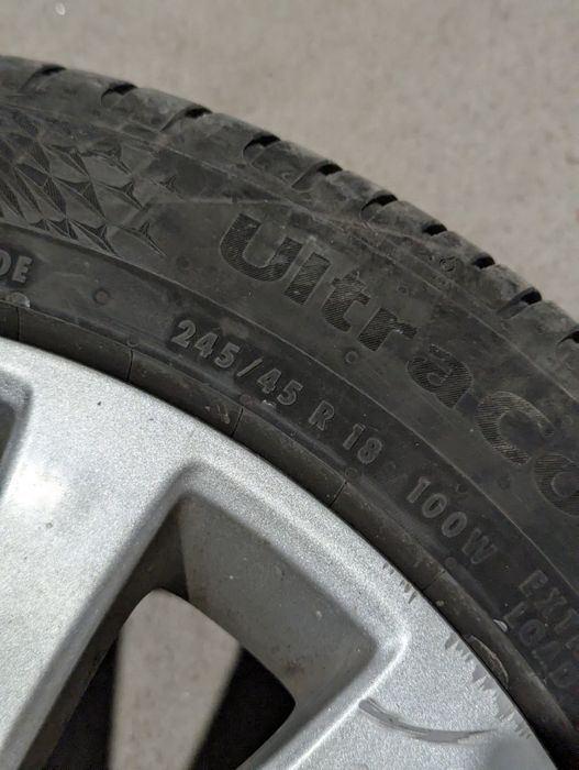 Джанти с гуми 245/45/R18 Continental UltraContact за Opel