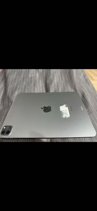 IPad 11 PRO generatia 4 11 inch capacitate 512Gb