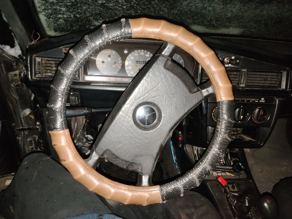 Мерседес 190 продам