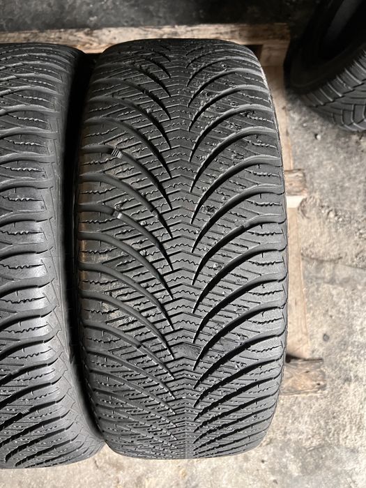 2 anvelope all season 205/55/16 , GoodYear , 6.8 mm