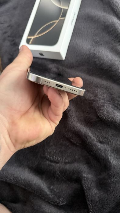 Vand Iphone 16 pro
