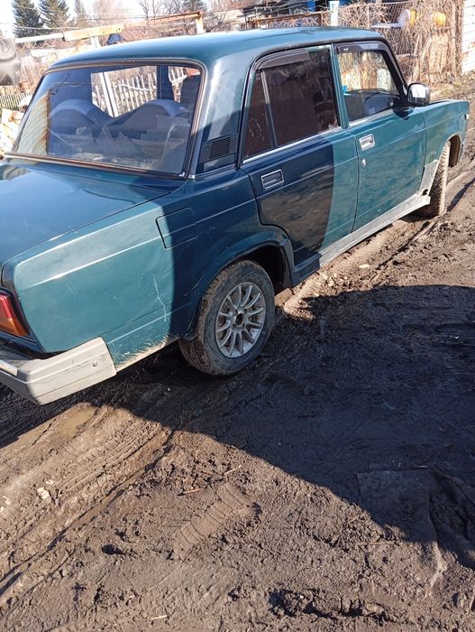 Ваз 21070 г.в 2005.