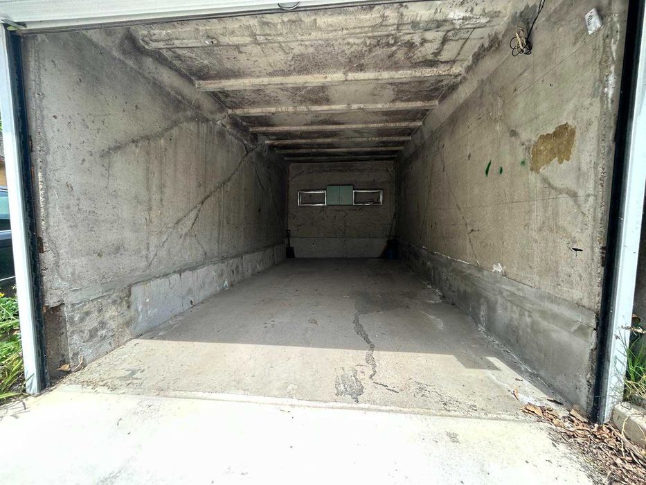 Дава се под наем Гараж / Паркомясто в Велико Търново, Колю Фичето - 20 кв.м за 76.5 € - Снимка #4