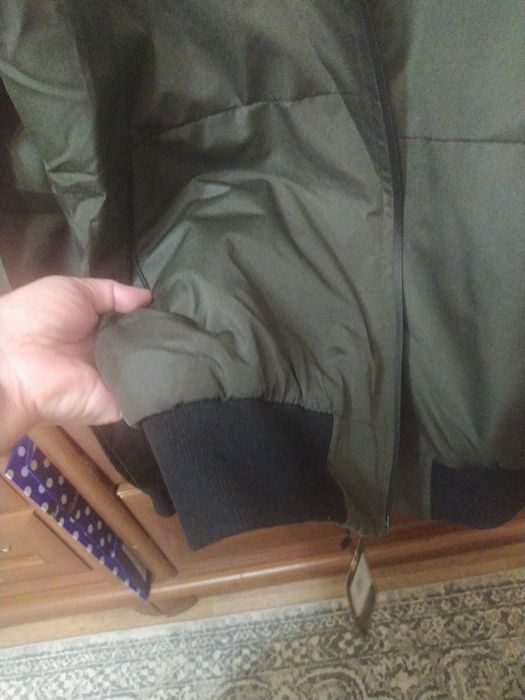 Продаю подростковую ветровку