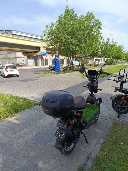 Sotiladi skuter YADAYA