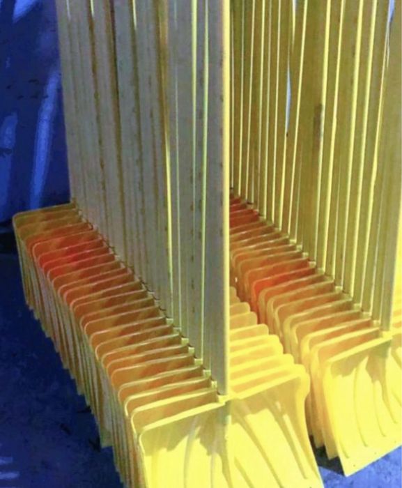 Лопаты для снега .Шкребки.Мётла. Корыто