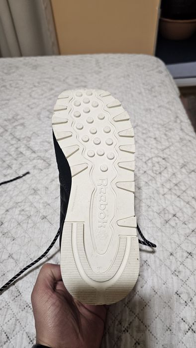 Нови Reebok Classic Leather Mid Winterized 37.5