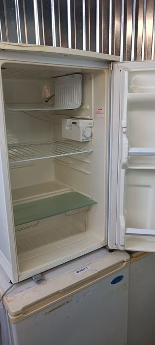 Продам холодильники