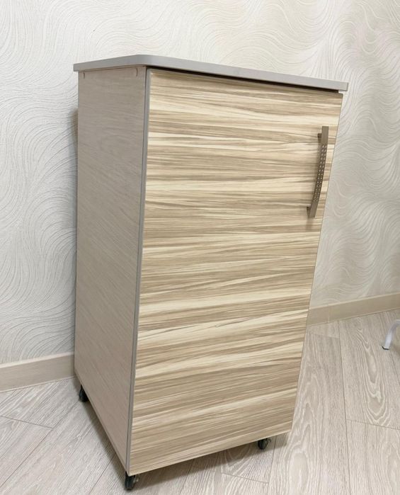 Продаётся шкафчик