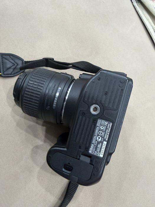 Продам Nikon D3200