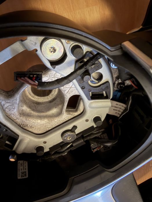 volan m bmw f01 f02 f06 f07 f10 f11 f12 f13