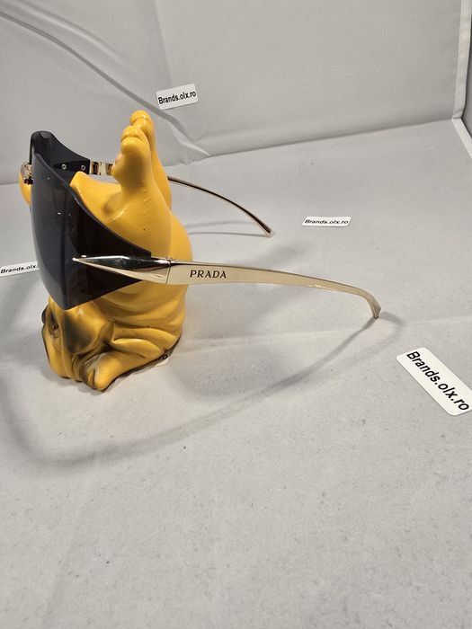 Ochelari de soare Prada, 67040, made in Italy, pret per bucata