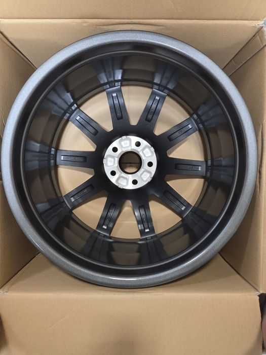 Audi Q7/SQ7 4M 20" OEM Джанта - НОВА!!!
