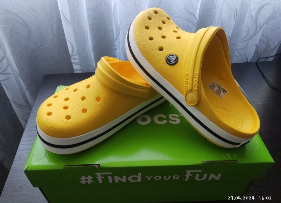 Желтые сабо CROCS Bayaband Clog