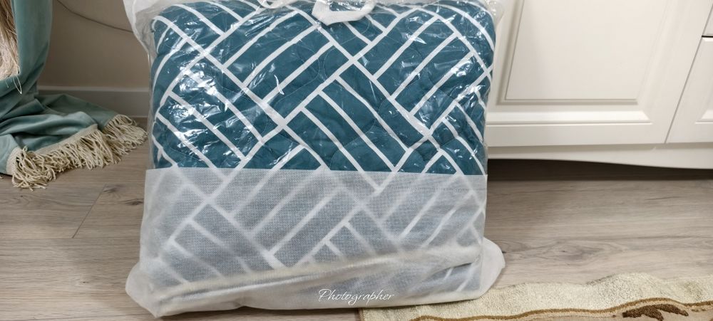 Одеяло тонкое теплое продам