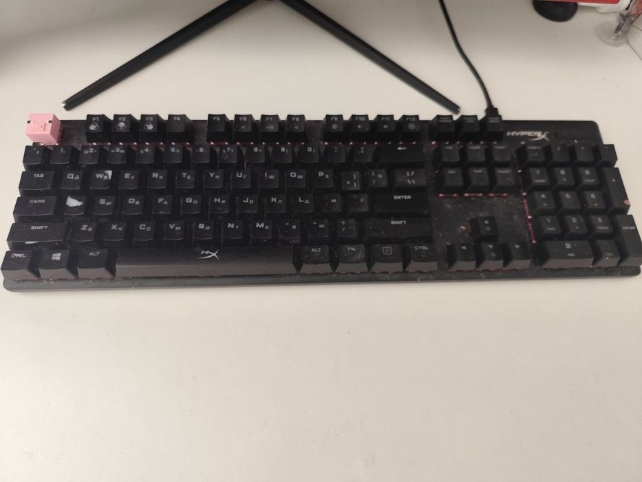 Продам наушники и клавиатуру!