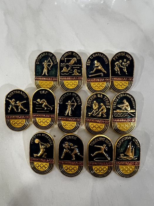 Набор значков Олимпиада 1980