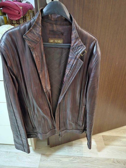 Кафяво кожено яке