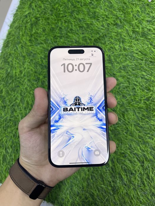 Сотовый телефон IPhone 15