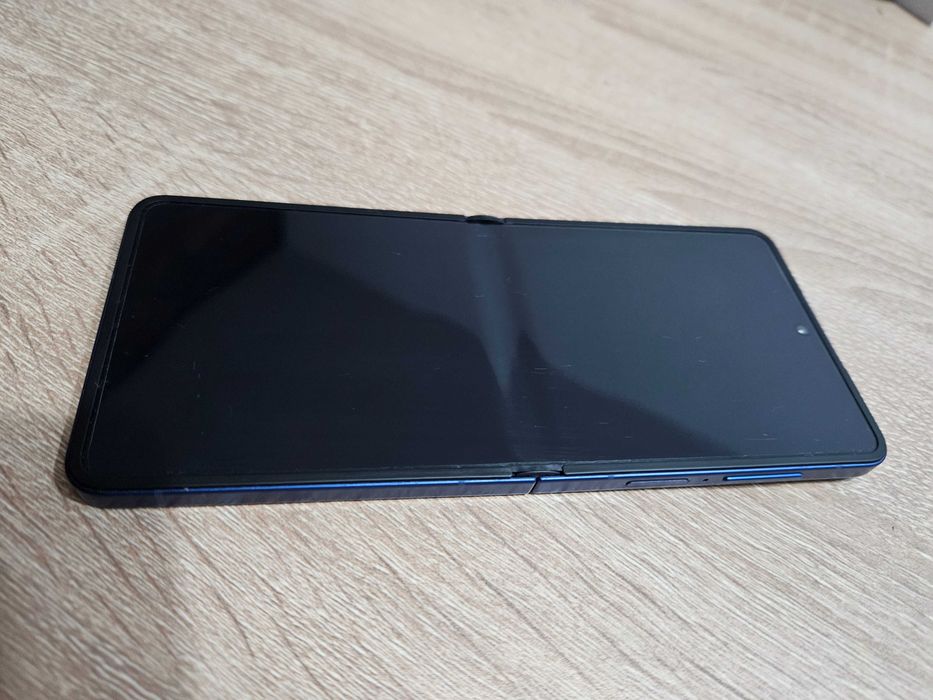 Samsung Galaxy Z Flip 7, 512GB, Navy blue