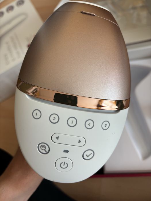 PHILIPS Lumea 9000
