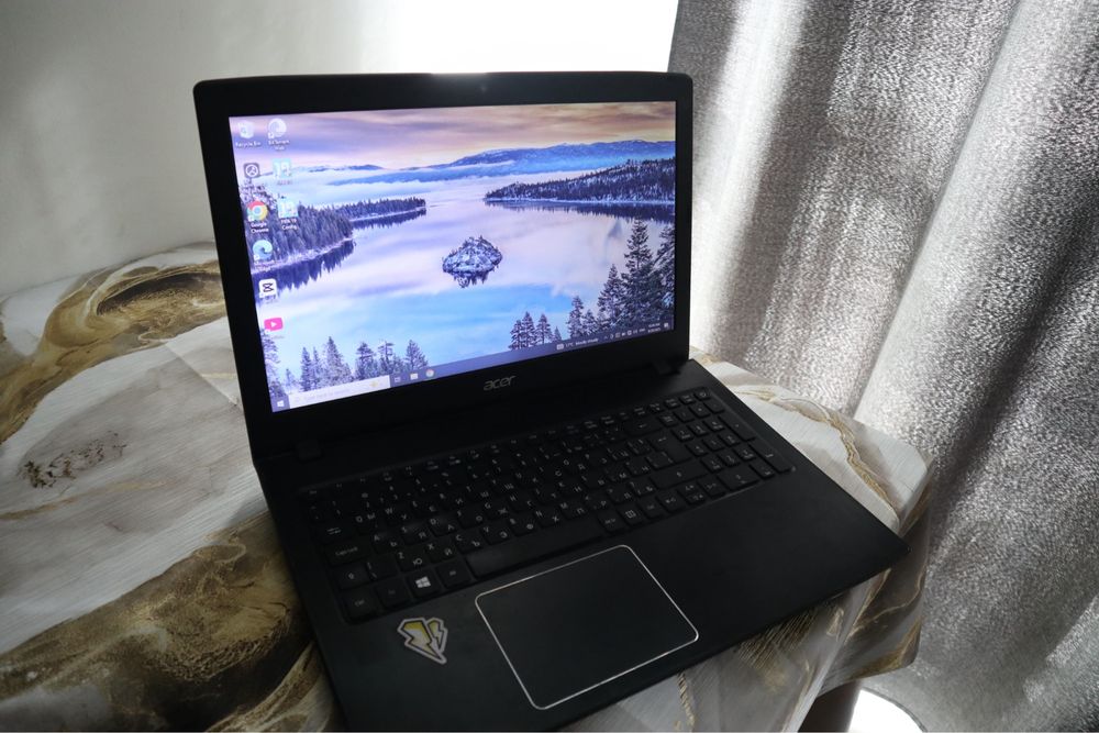 Acer Aspire E5-575G – i3 / 8GB RAM / NVIDIA 940MX