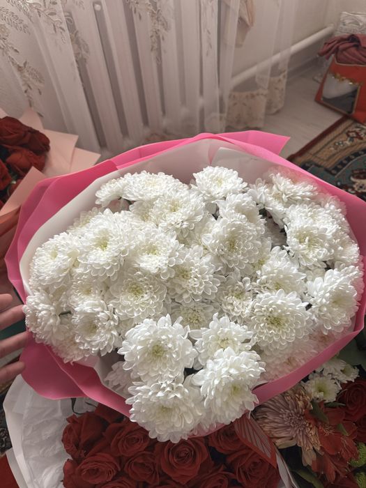 Букет цветов продается