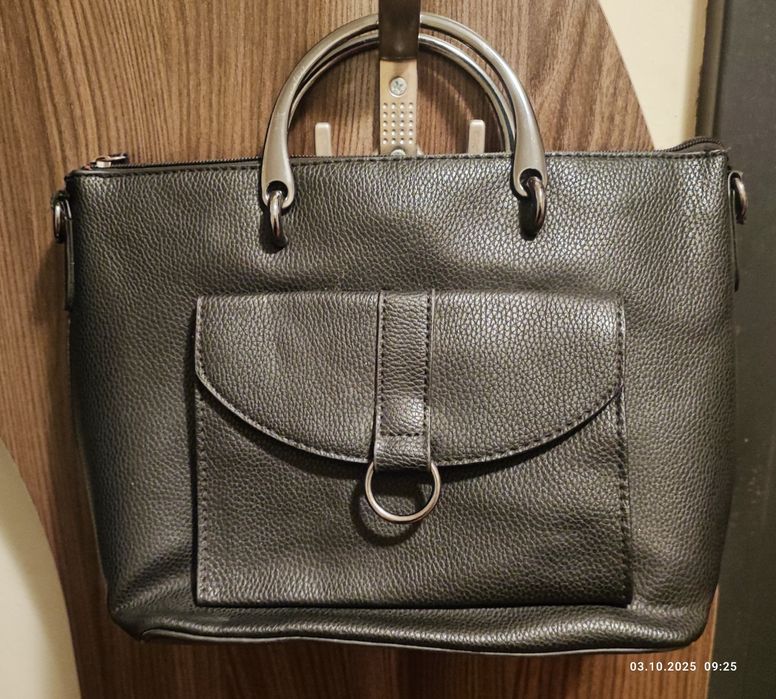 Дамска кожена чанта