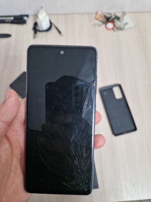 Самсунг с20 fe  и oppo
