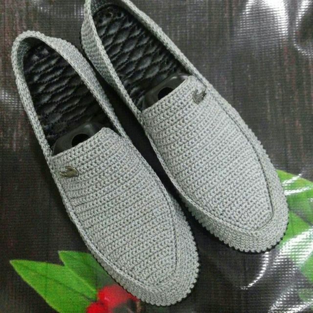 Nima uchun erkaklar oyoq fetishidan zavqlanishadi?