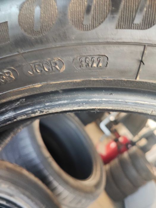 2бр.летни гуми 215/55/17 Bridgestone