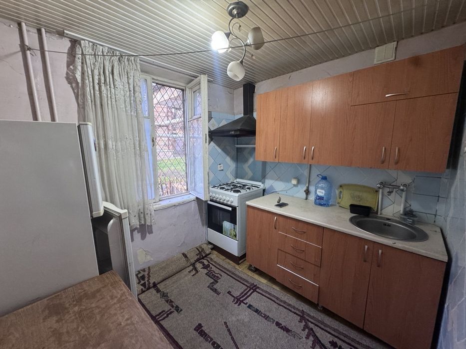 Сдаётся квартира у метро Космонавтов (центр)