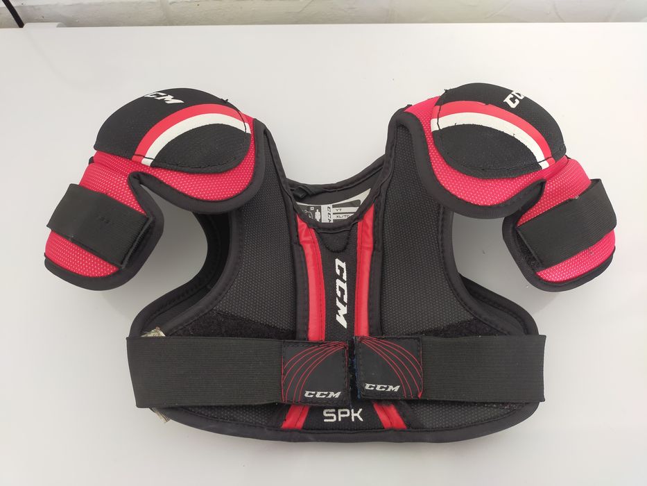 Нагрудник для хоккея