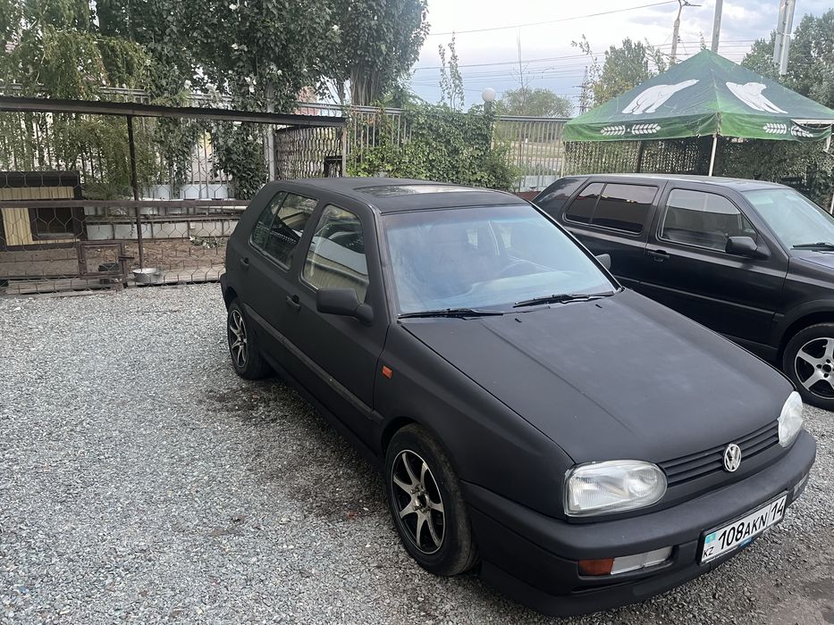 Продам GOLF 3 1,6