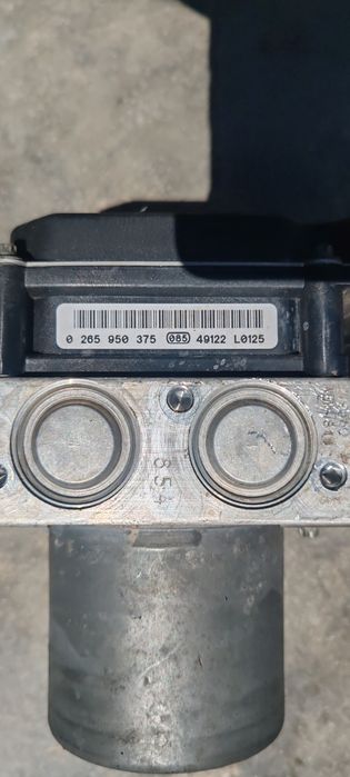 Pompa abs esp BMW E60 E61 530d 250lei
