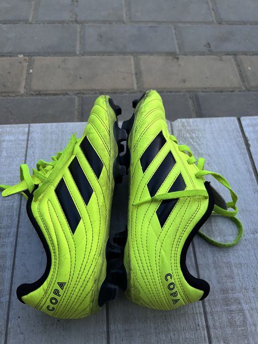 Срочно продам оригинал бутсы Adidas Copa