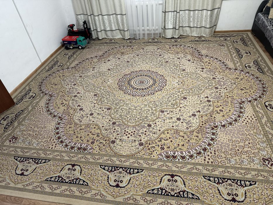 Продам ковер