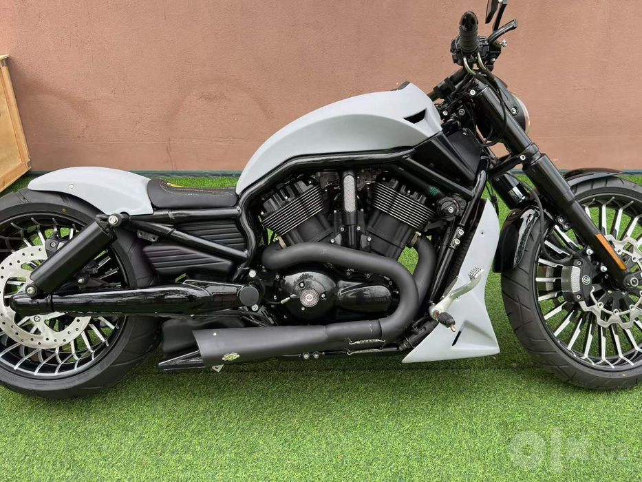 Harley-davidson v-rod tuning sotiladi