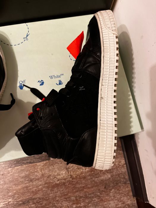 off white court 3.0