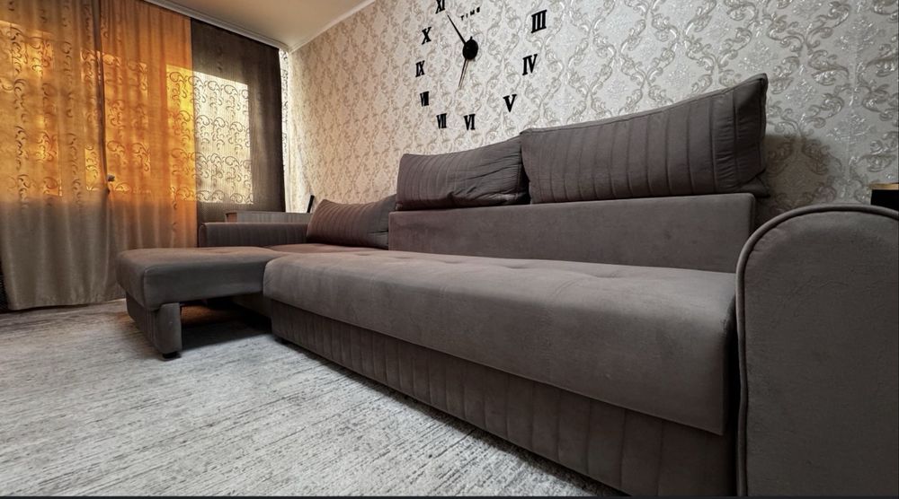 Продам диван в отличном состоянии