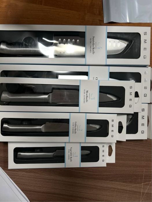 Smeg набор ножей бежевый